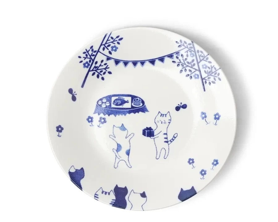 Miya Company Cat Themed 9.5 Inch Party Plates for Fun Celebrations