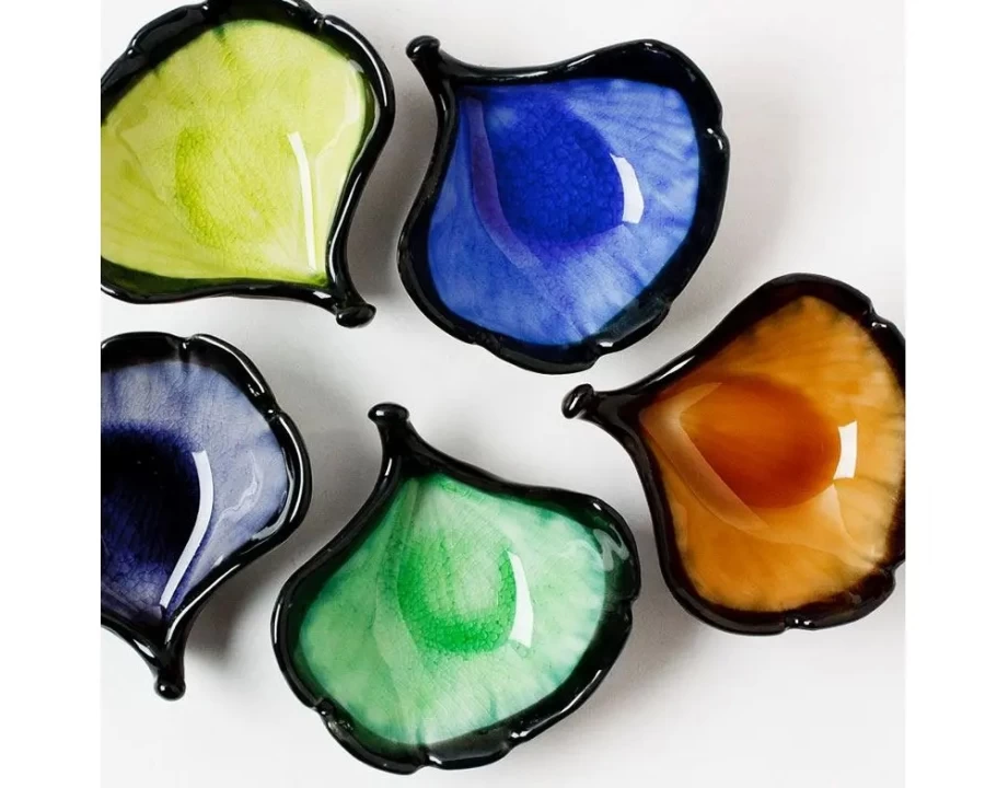 Miya Company Ginkgo Leaf Design 3.5-Inch Ceramic Mini Bowl Set for Appetizers, Desserts, and Decor
