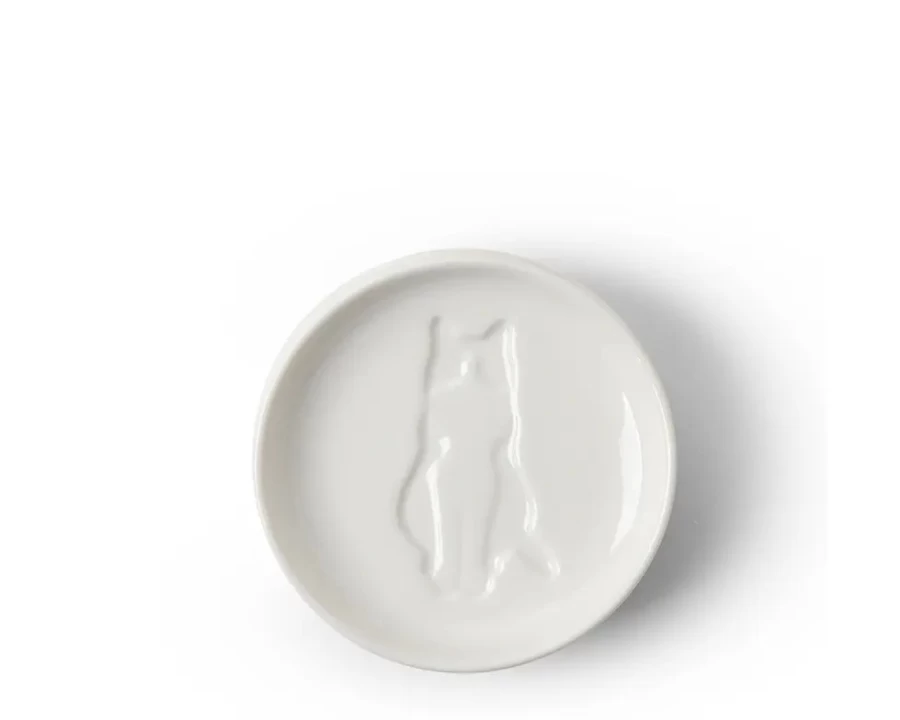 "Miya Company Ceramic Cat Sauce Dish - Adorable Sitting Cat Design for Soy Sauce & Condiments"